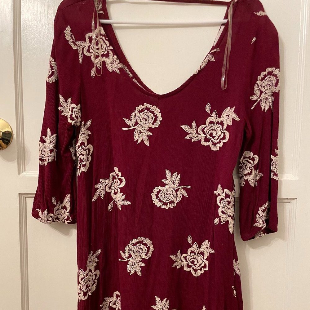 White rose dress